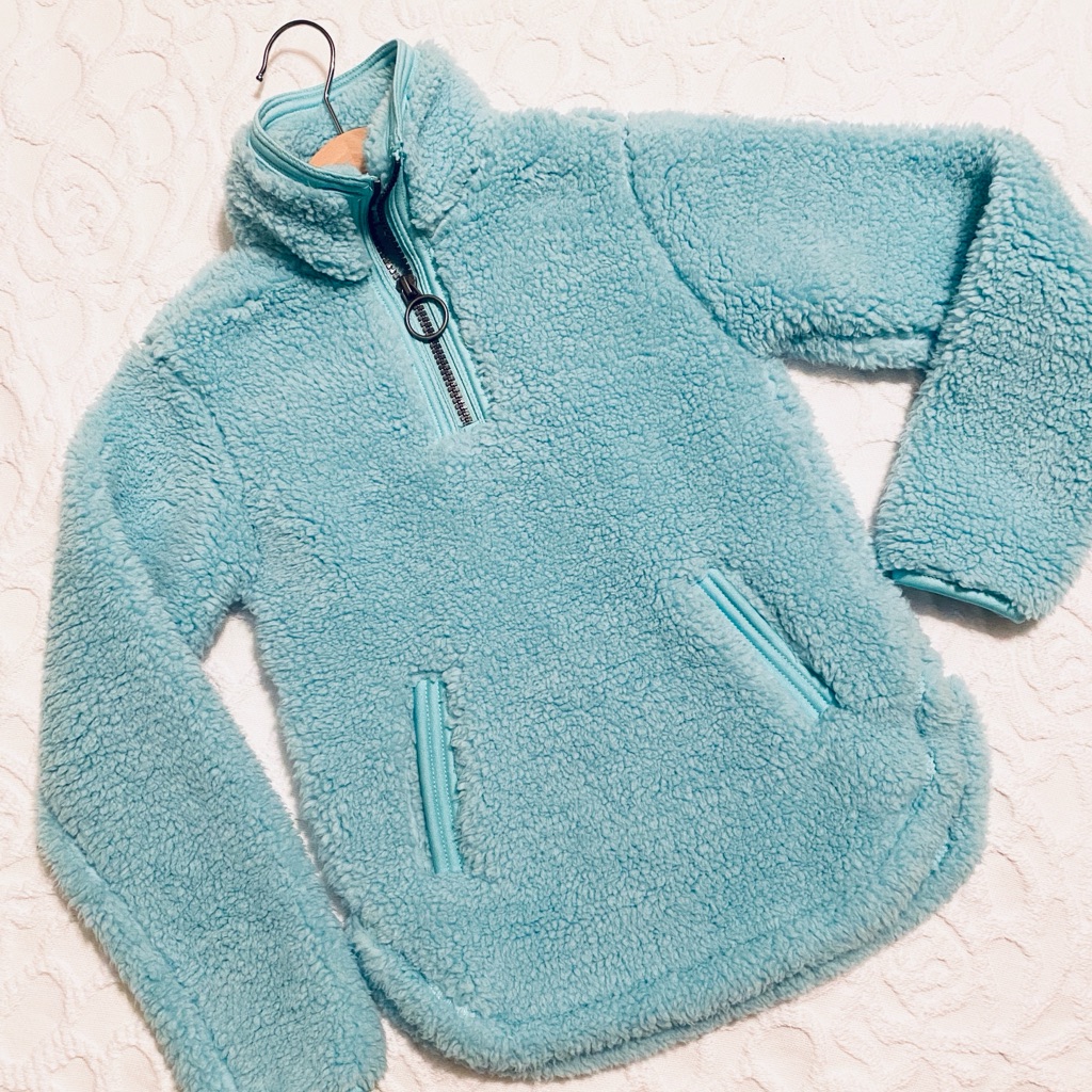 Fleece Pullover. Scl